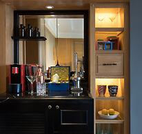 Hotel Indigo Bali Seminyak Beach by IHG