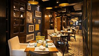 Hotel Indigo Bali Seminyak Beach by IHG