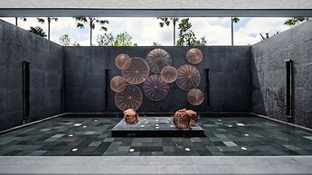 Hotel Indigo Bali Seminyak Beach by IHG