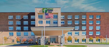 Holiday Inn Express & Suites Toledo West by IHG