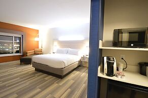 Holiday Inn Express & Suites Toledo West, an IHG Hotel