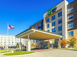 Holiday Inn Express & Suites Toledo West by IHG