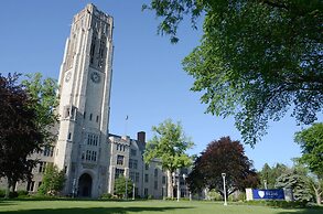 Holiday Inn Express & Suites Toledo West by IHG