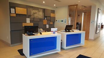 Holiday Inn Express & Suites Toledo West by IHG