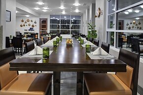 Holiday Inn Windsor Wine Country by IHG
