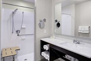 Holiday Inn Windsor Wine Country by IHG