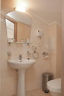 Gonchar Hotel
