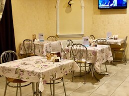 Gonchar Hotel