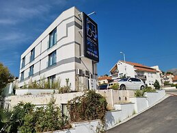 Hotel Jona