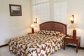 Surya Pesona Beach Hotel