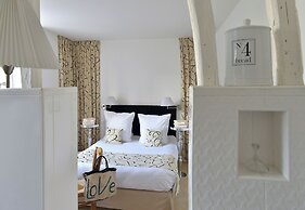 Logis Hotel Restaurant Les 3 Rois