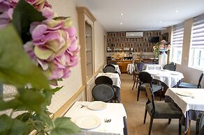 Logis Hotel Les 3 Rois