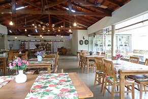 Hotel Pousada Chalé Das Flores
