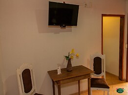 Hotel Pousada Chalé Das Flores