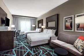 Holiday Inn Express & Suites Charlotte Airport by IHG