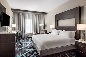 Holiday Inn Express & Suites Charlotte Airport by IHG