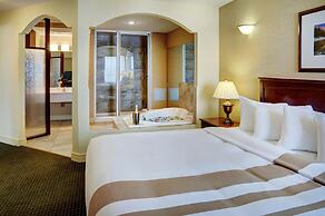 Chateau Nova Kingsway