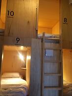 Nagonoya Cafe Guest House - Hostel