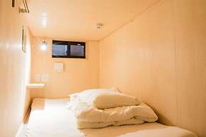 Nagonoya Cafe Guest House - Hostel