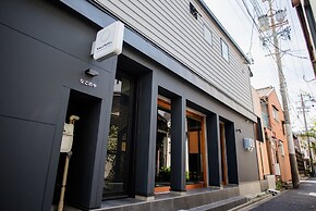 Nagonoya Cafe Guest House - Hostel