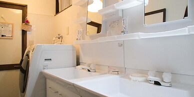 Guesthouse Hana Nishijin