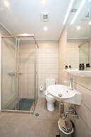 Lorenzo House Apartments