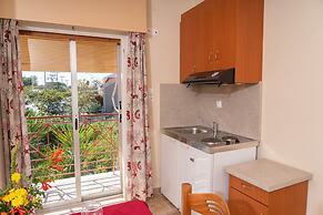 Lorenzo House Apartments