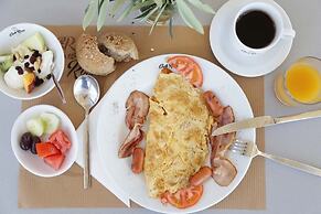 Costa Rossa -Adults Only