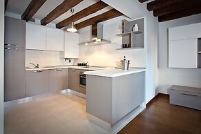 Good Wine Apartments