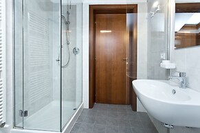 Good Wine Apartments