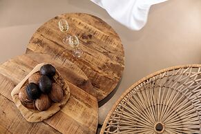 Naxos Euphoria Suites