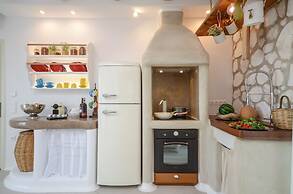 Naxos Euphoria Suites