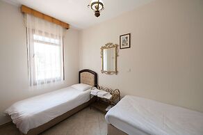 Anz Guesthouse Pansiyon