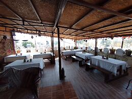 Anz Guesthouse Pansiyon