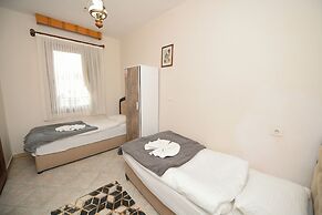 Anz Guesthouse Pansiyon