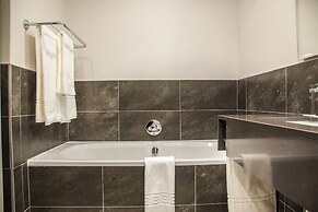 City Lodge Hotel Newtown