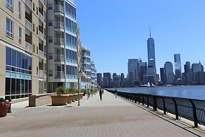 Premier Furnished Apartment at The Pier