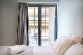 Callisto Seaside Homes & Suites