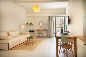 Callisto Seaside Homes & Suites