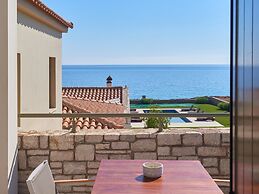 Callisto Seaside Homes & Suites