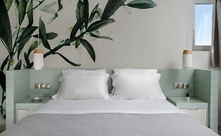 Callisto Seaside Homes & Suites