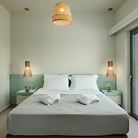 Callisto Seaside Homes & Suites