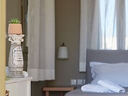 Callisto Seaside Homes & Suites