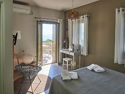 Callisto Seaside Homes & Suites