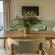 Callisto Seaside Homes & Suites