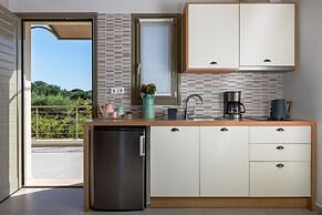 Callisto Seaside Homes & Suites