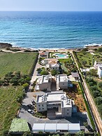 Callisto Seaside Homes & Suites