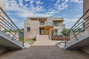 Callisto Seaside Homes & Suites