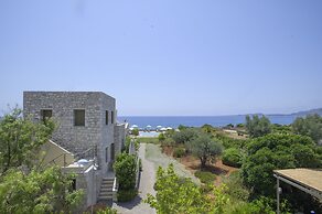 Callisto Seaside Homes & Suites