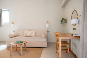 Callisto Seaside Homes & Suites